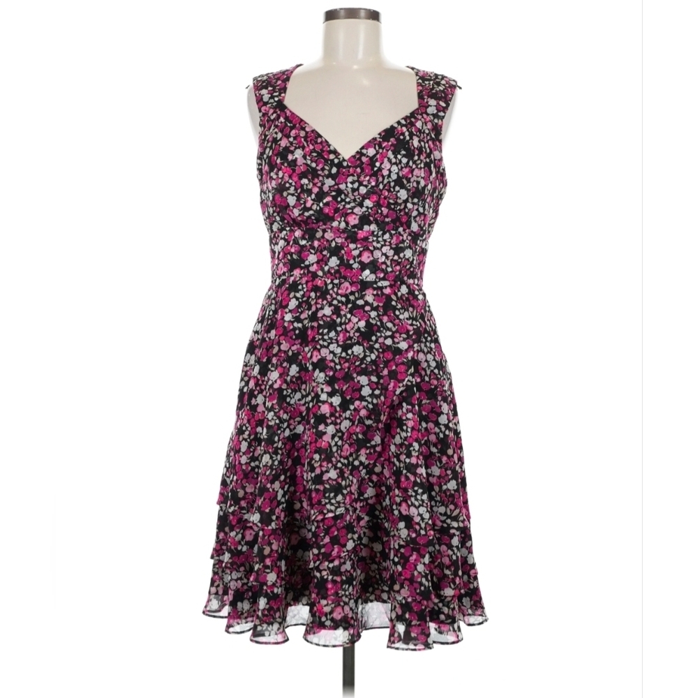 White House | Black Market - Black w Very Berry Floral Sleeveless Dress - Size 6